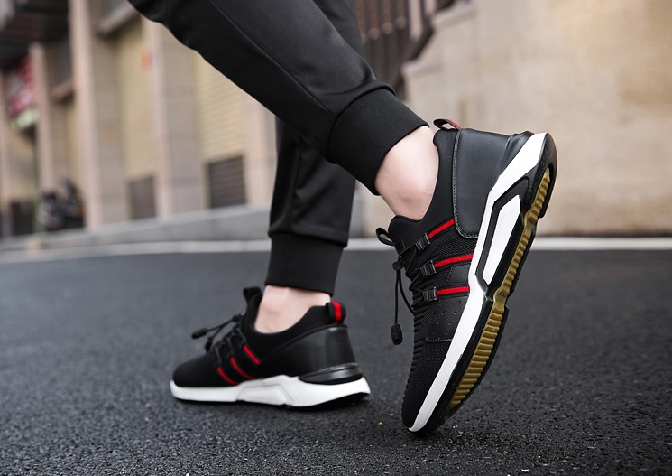 Stylish Sports Joggers Sneakers for Men 2022